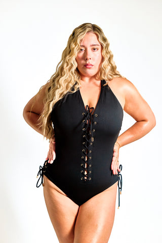 Sample - The Lace Me Up Shaping Swimsuit